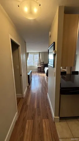 $42,999 | 210 North 17th Street, Unit 907, St. Louis, MO 63103