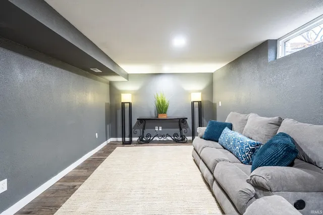 $270,000 | 2173 South Sycamore Boulevard, Peru, IN 46970