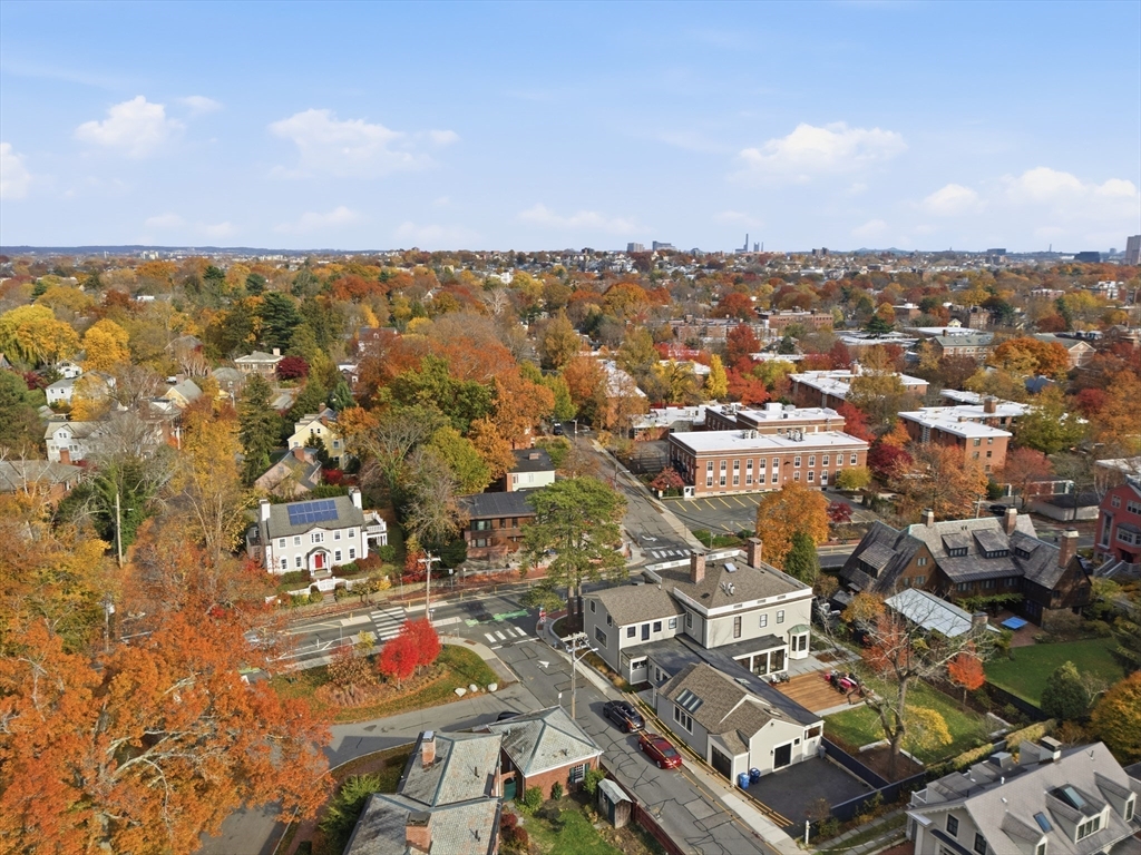 12-14 Gray Gardens West Cambridge, MA 02138 - Photo 38 of 39
