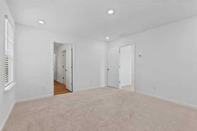 $2,100 | 119 Red Maple Way, Adairsville, GA 30103