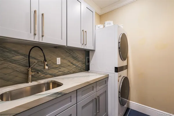 a close view of a sink and a vanity