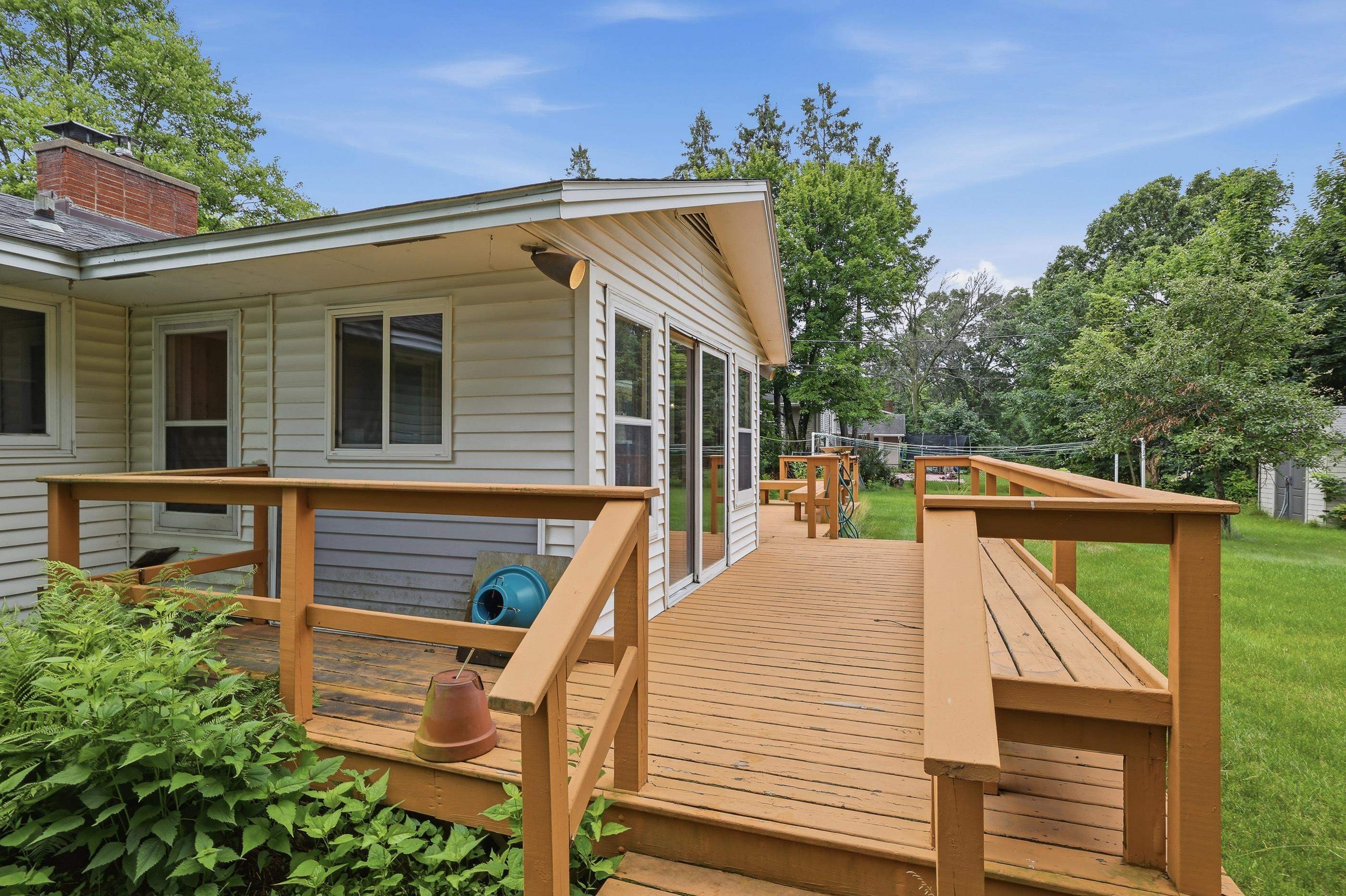 719 Sunset Avenue Stevens Point, WI 54481 - Photo 48 of 53