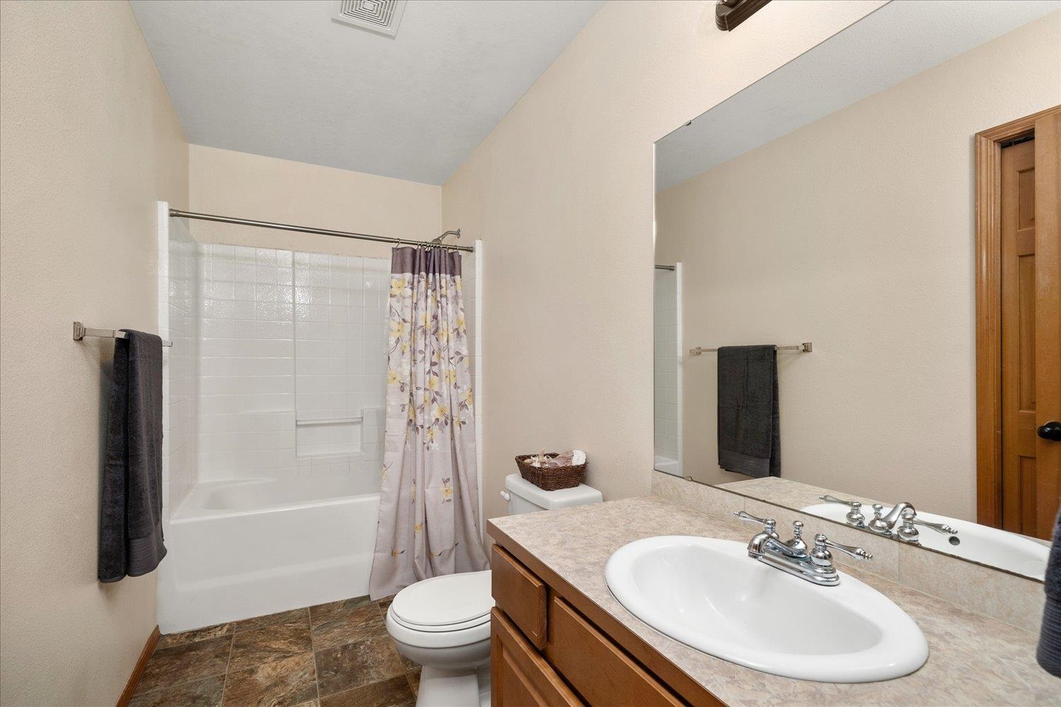 4600 Bellstar Road Clayton, WA 99110 - Photo 16 of 45