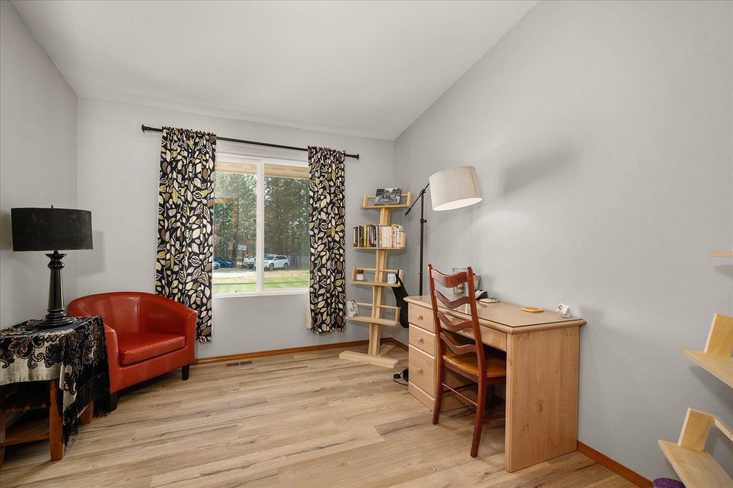 4600 Bellstar Road Clayton, WA 99110 - Photo 18 of 45