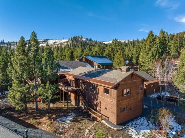 $879,000 | 16725 Ski Slope Way, Unit 5, Truckee, CA 96161
