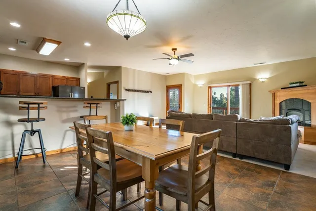 $879,000 | 16725 Ski Slope Way, Unit 5, Truckee, CA 96161