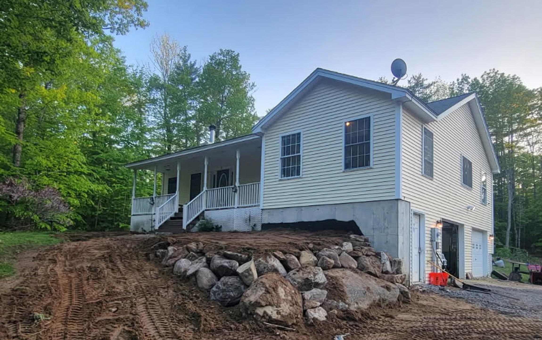 125 Berry Road Milton, NH 03852 - Photo 2 of 33 Gallery Image 2