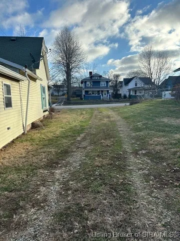 $155,000 | 604 North Main Street, Salem, IN 47167