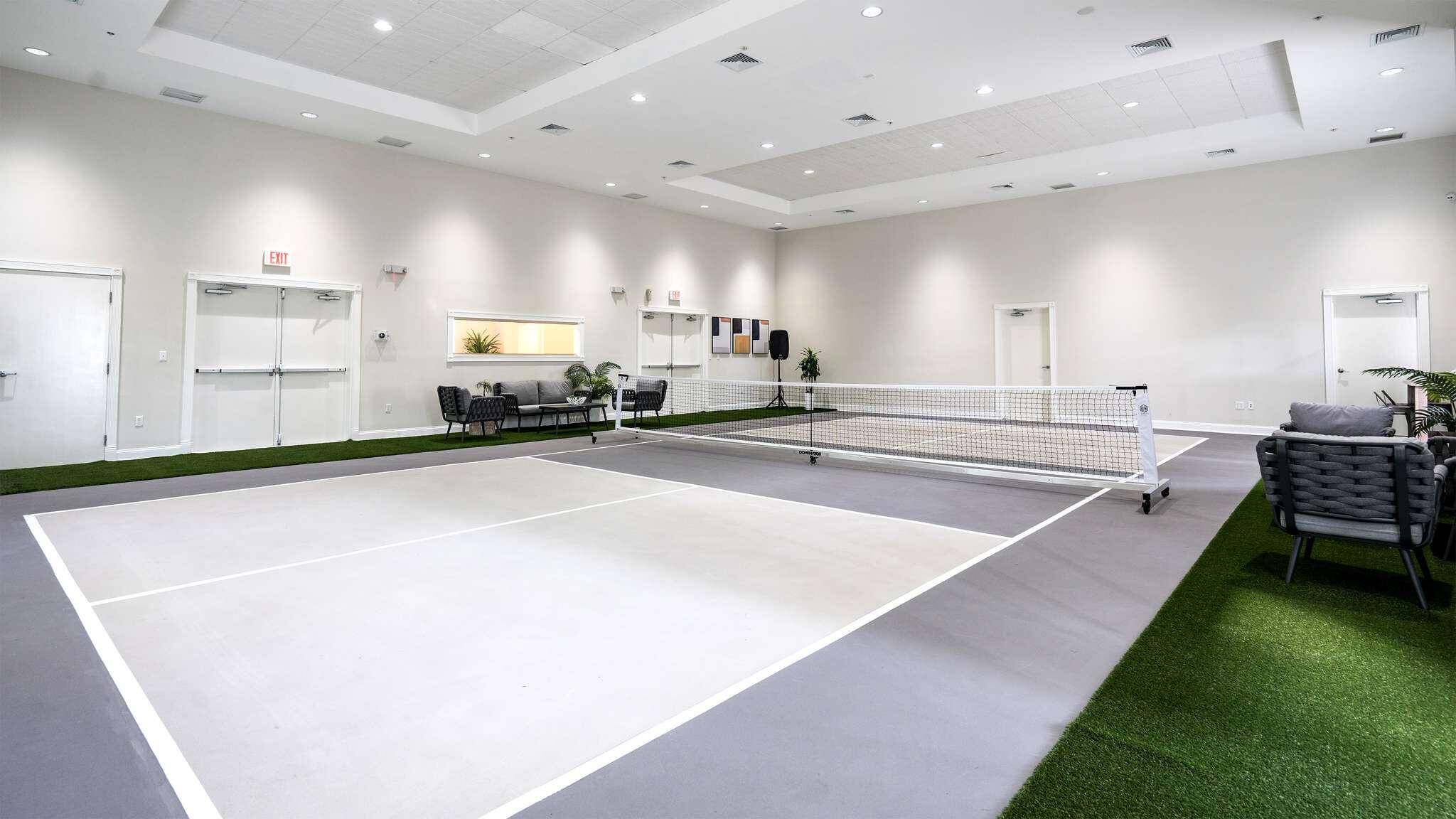 97501 Overseas Highway, Unit 809 Key Largo, FL 33037 - Photo 26 of 41 Indoor Pickleball Courts!