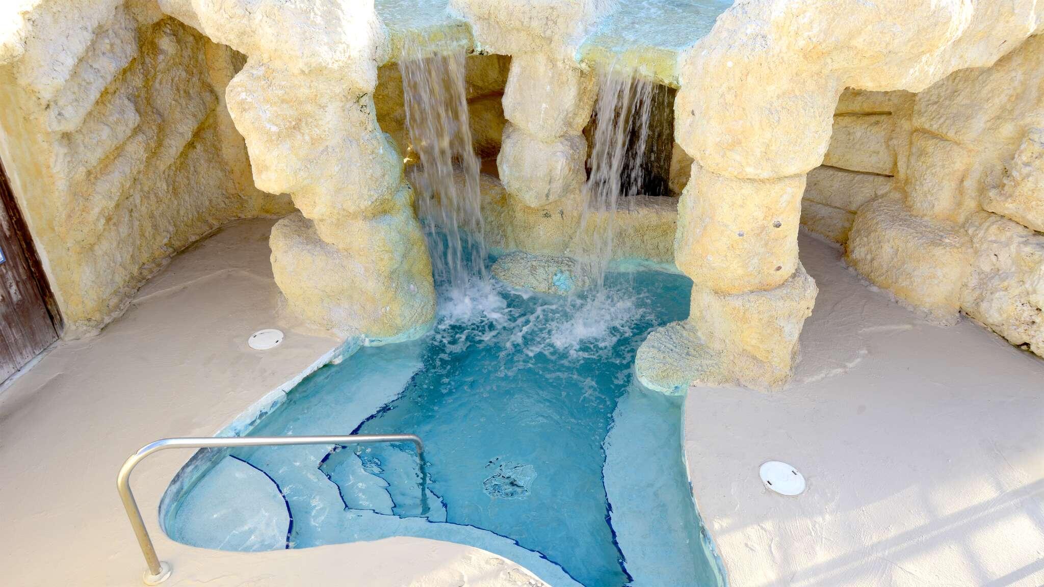 97501 Overseas Highway, Unit 809 Key Largo, FL 33037 - Photo 31 of 41 Grotto & waterfalls