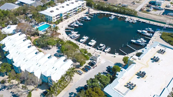 $1,070,000 | 97501 Overseas Highway, Unit 809, Key Largo, FL 33037
