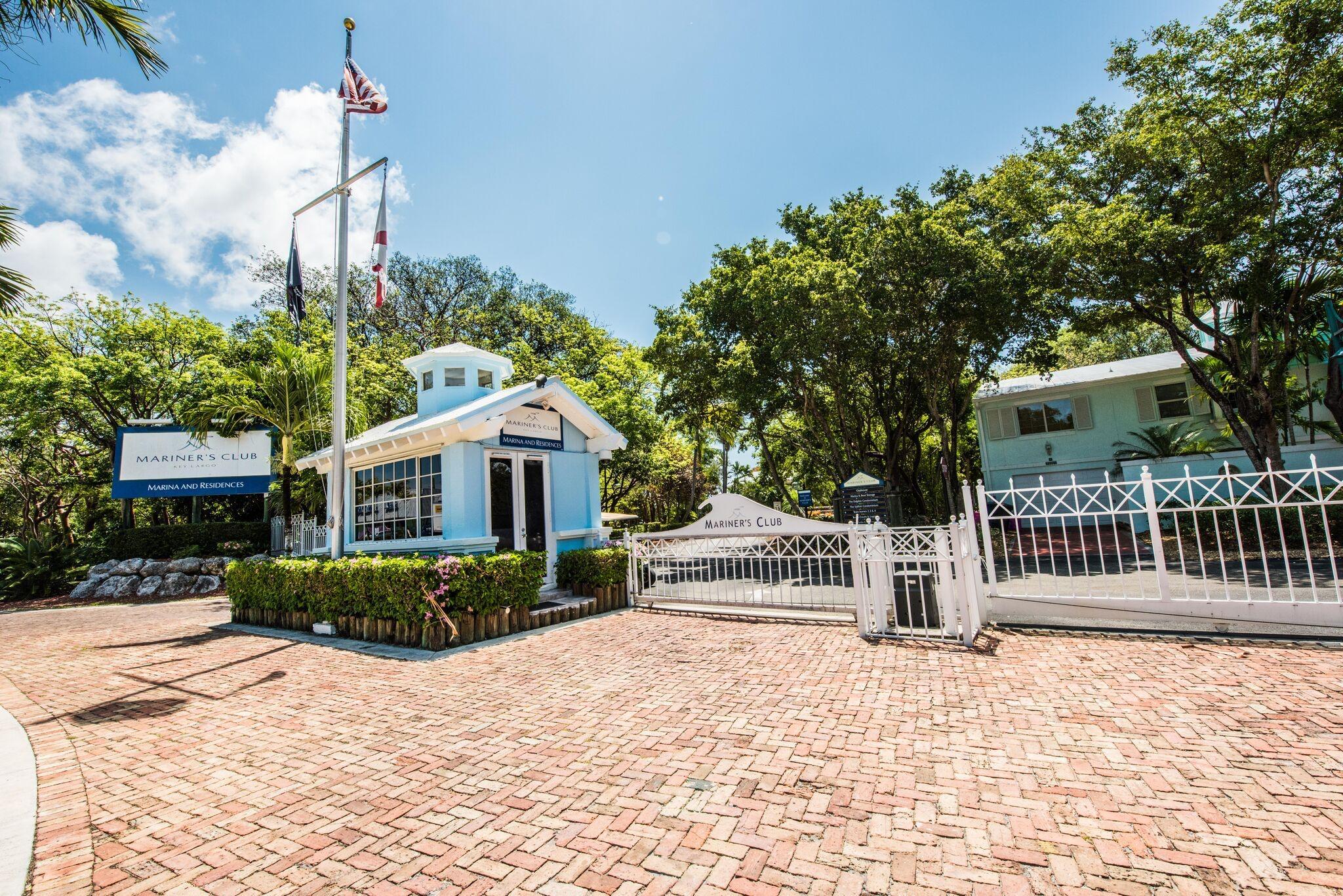 97501 Overseas Highway, Unit 809 Key Largo, FL 33037 - Photo 5 of 41 24/7 Manned Security Gate