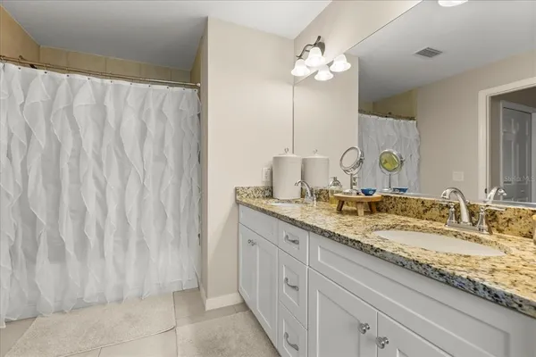 $268,000 | 1861 Northeast 160th Place, Citra, FL 32113