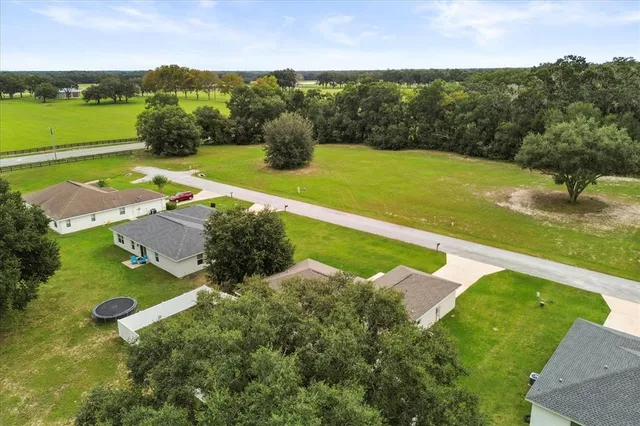 $277,500 | 1861 Northeast 160th Place, Citra, FL 32113