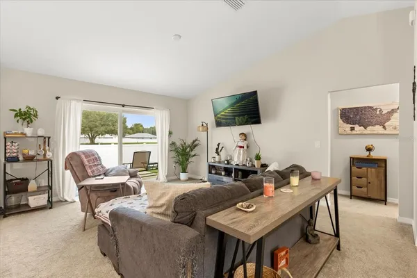 $268,000 | 1861 Northeast 160th Place, Citra, FL 32113