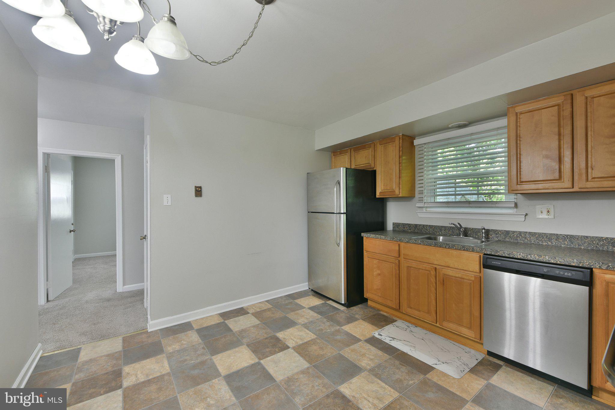 576 Meadowbrook Avenue Ambler, PA 19002 - Photo 7 of 18 Gallery Image 7