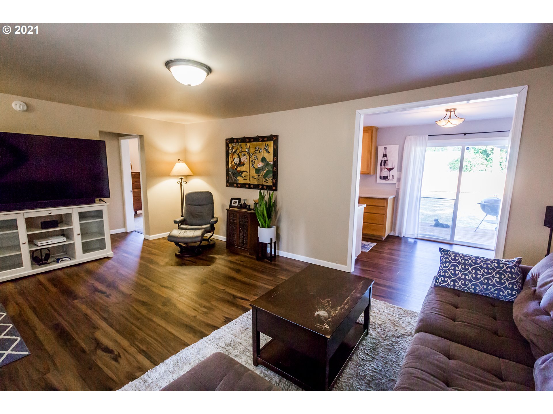 767 Water Street Springfield, OR 97477 - Photo 8 of 32