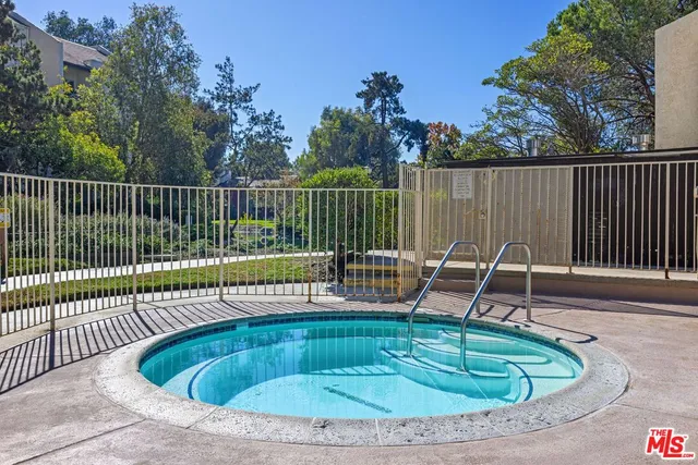 $560,000 | 3101 Summertime Lane, Culver City, CA 90230