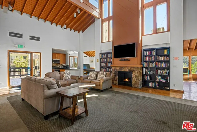 $560,000 | 3101 Summertime Lane, Culver City, CA 90230