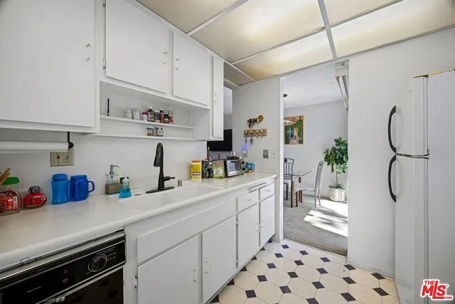 $560,000 | 3101 Summertime Lane, Culver City, CA 90230