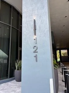 $5,000 | 121 Northeast 5th Street, Unit 1506, Miami, FL 33132