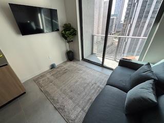 121 Northeast 5th Street, Unit 1506 Miami, FL 33132 - Photo 7 of 14