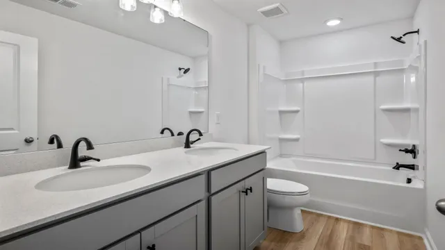 $389,990 | 450 Cadbury Loop, Summerville, SC 29486