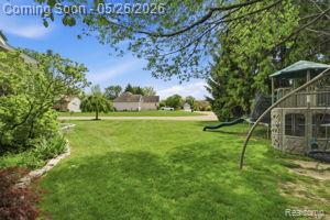 2389 Golfview Circle Fenton, MI 48430 - Photo 44 of 46