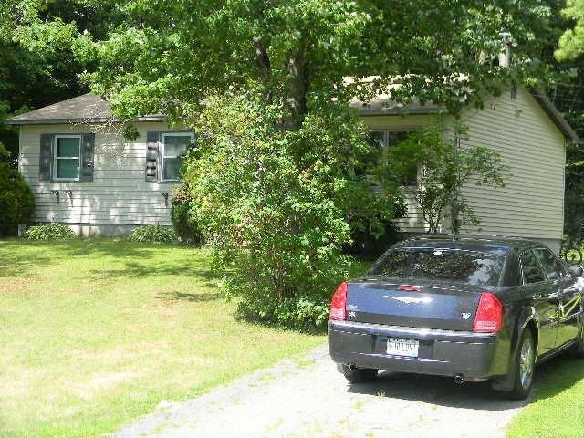 26 Keith Street Chelsea, ME 04330 - Photo 24 of 25 Low maintenance vinyl siding and...