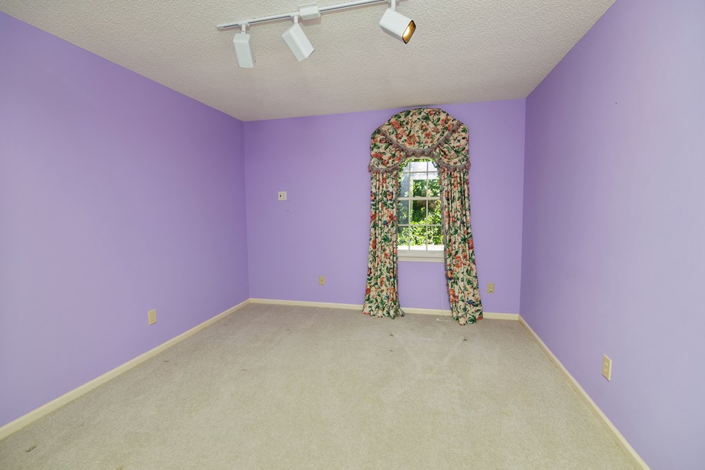1034 Riverside Drive LaGrange, GA 30240 - Photo 30 of 37 Gallery Image 30