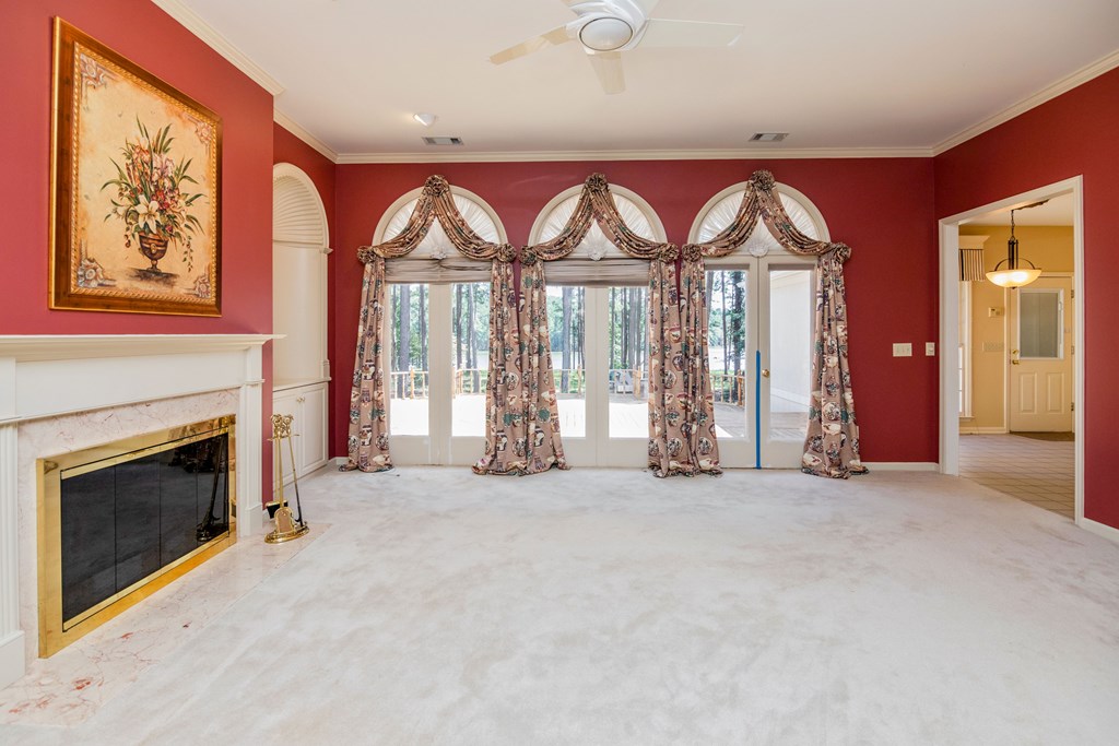 1034 Riverside Drive LaGrange, GA 30240 - Photo 9 of 37 Gallery Image 9