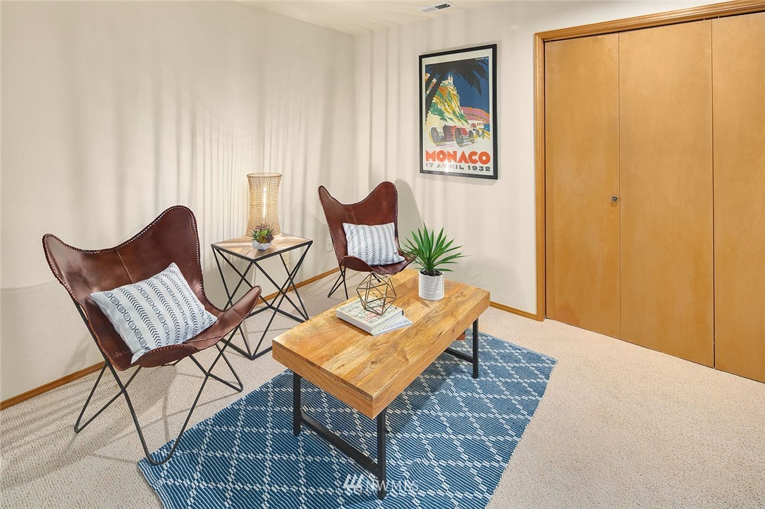 4812 Northeast 21st Street Renton, WA 98059 - Photo 22 of 29 Gallery Image 22