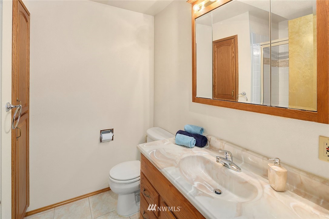 4812 Northeast 21st Street Renton, WA 98059 - Photo 23 of 29 Gallery Image 23