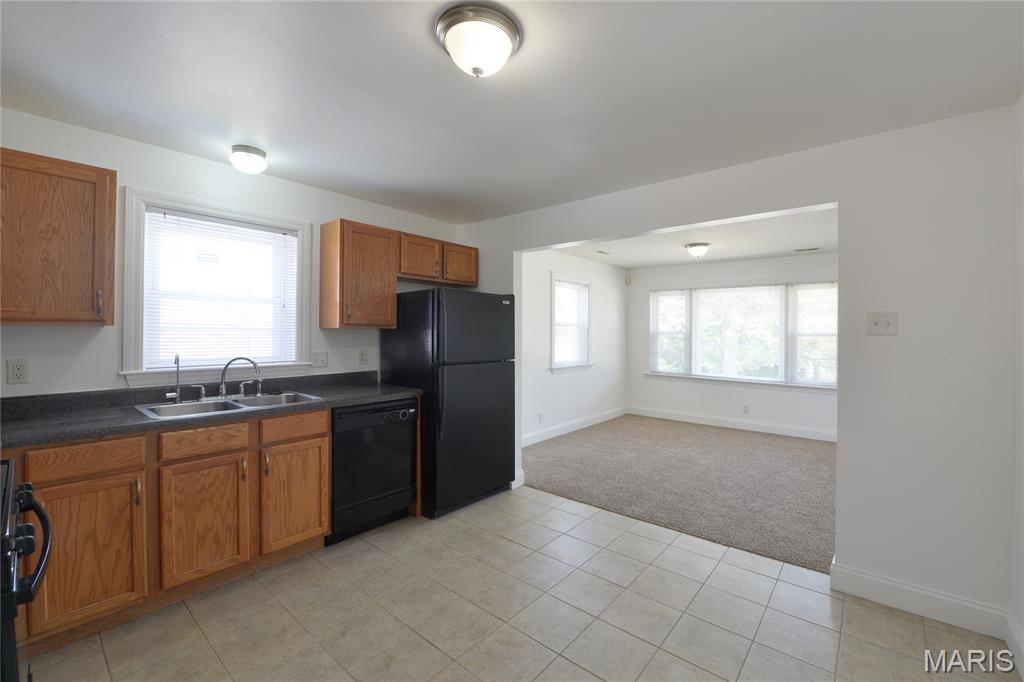 10238 Breckenridge Road St. Ann, MO 63074 - Photo 12 of 30 Gallery Image 12