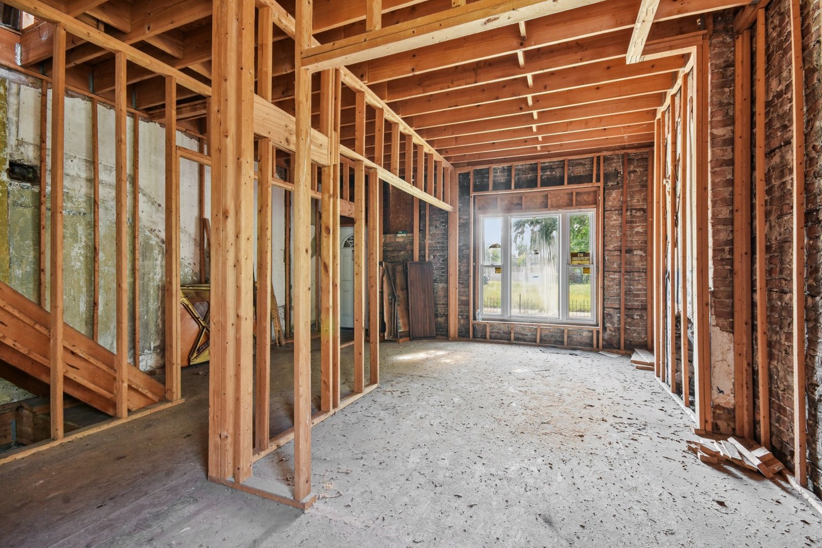 420 West 65th Place Chicago, IL 60621 - Photo 9 of 45 a view of entryway with wooden door