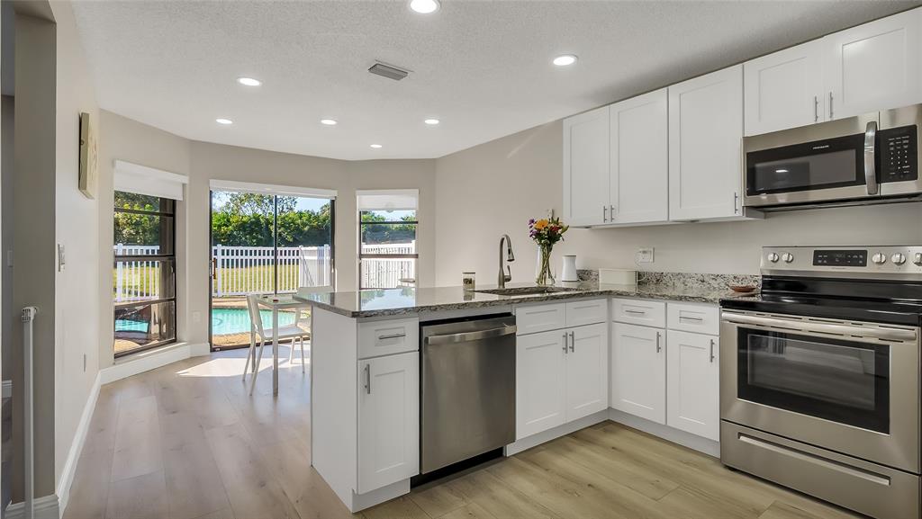 16932 Southwest 5th Way Weston, FL 33326 - Photo 17 of 49