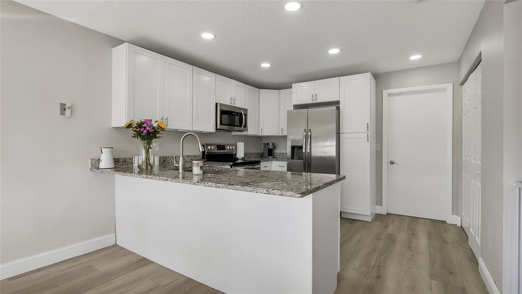 16932 Southwest 5th Way Weston, FL 33326 - Photo 19 of 49