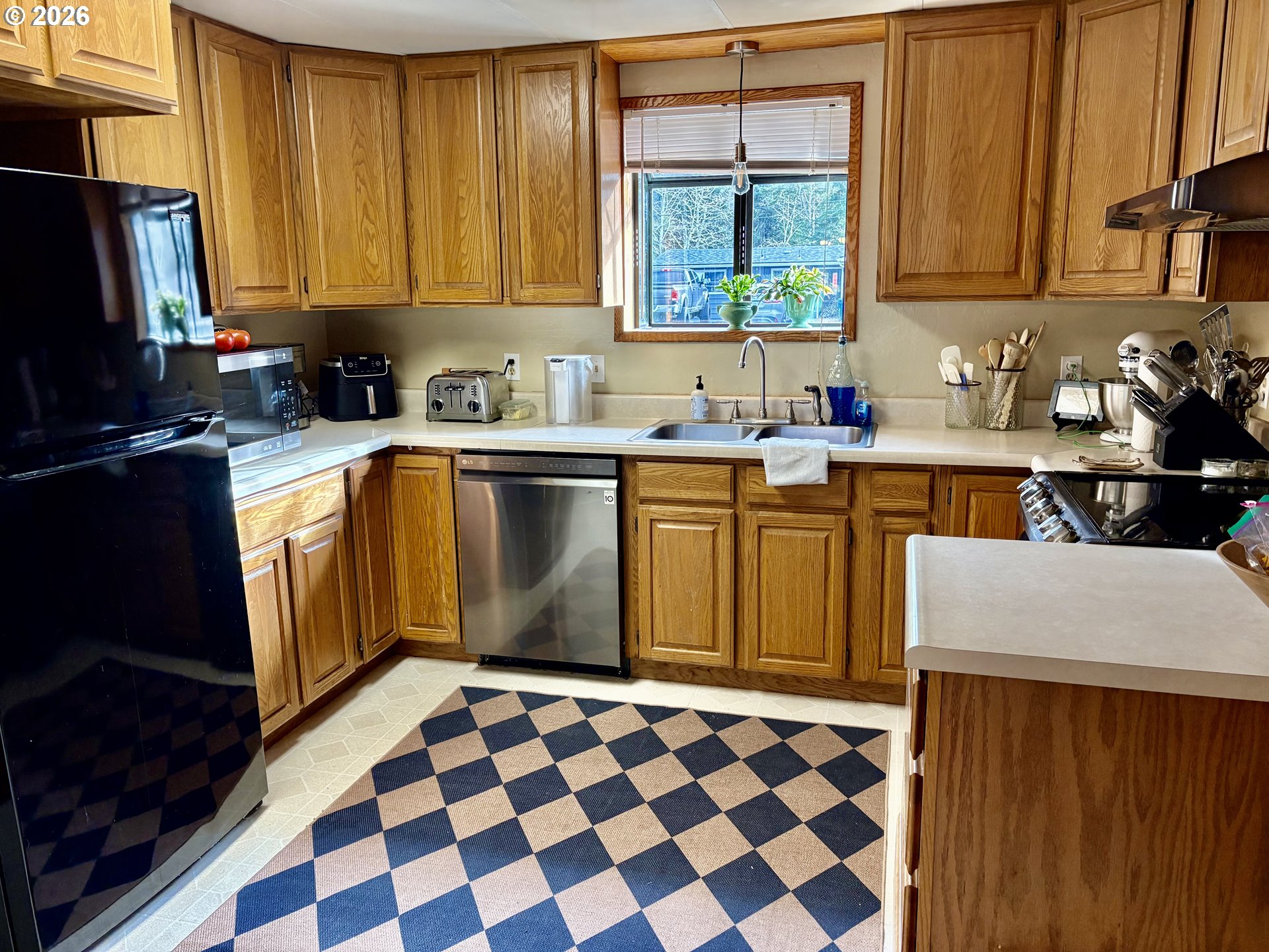 2249 Arthur Drive Reedsport, OR 97467 - Photo 4 of 21