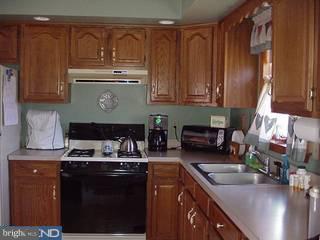 152 Hill Church Road Spring City, PA 19475 - Photo 3 of 5
