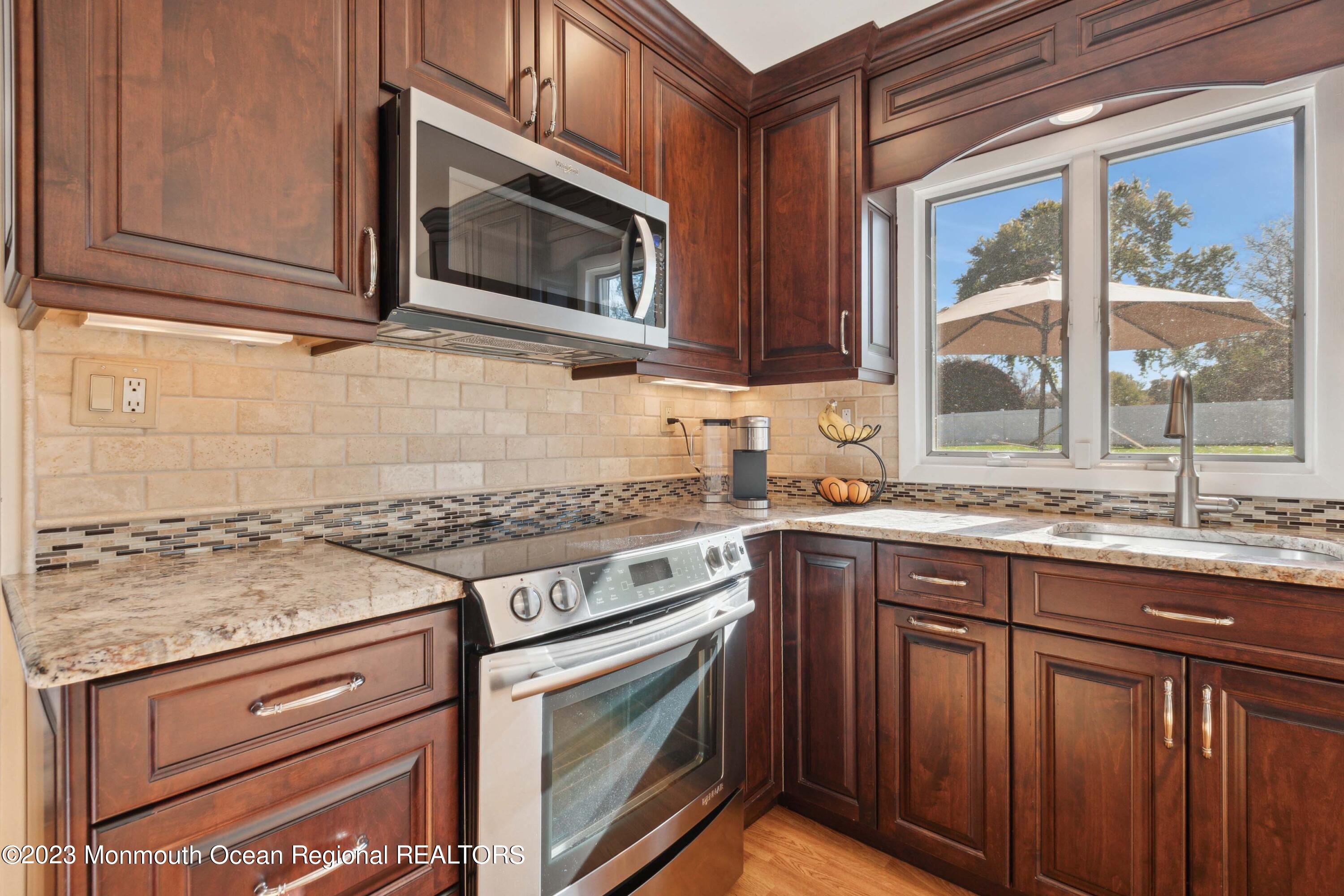 4 Fairview Road Marlboro, NJ 07746 - Photo 13 of 38 13-4 Fairview Rd, Marlboro, NJ-13