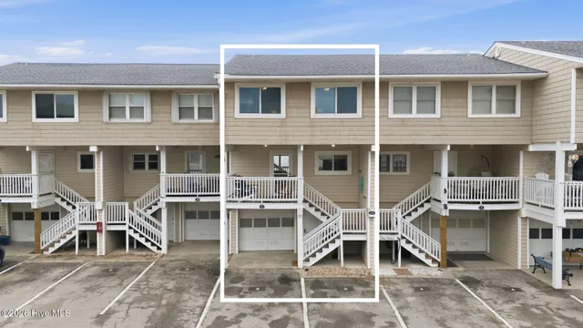$675,000 | 1401 Canal Drive, Unit 3, Carolina Beach, NC 28428