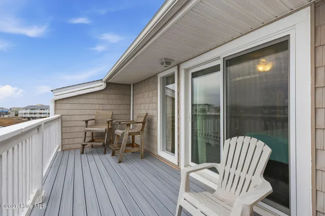 $675,000 | 1401 Canal Drive, Unit 3, Carolina Beach, NC 28428