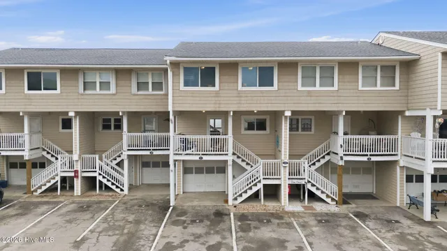 $675,000 | 1401 Canal Drive, Unit 3, Carolina Beach, NC 28428