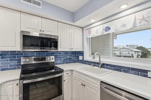 $675,000 | 1401 Canal Drive, Unit 3, Carolina Beach, NC 28428