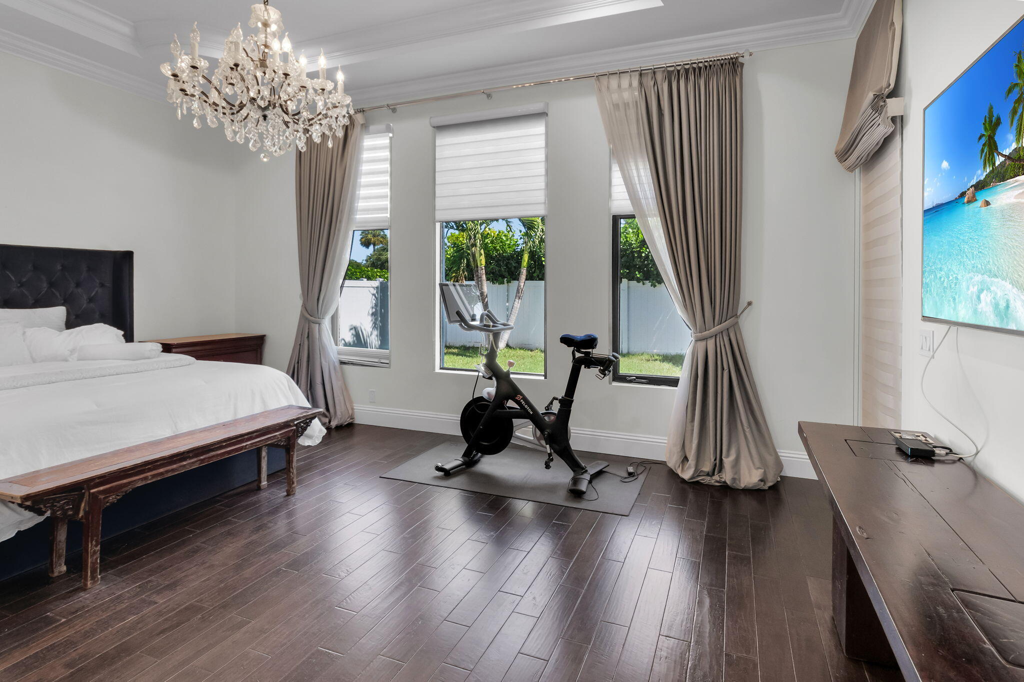 22175 Larkspur Trail Boca Raton, FL 33433 - Photo 20 of 40 a bedroom with bed and window