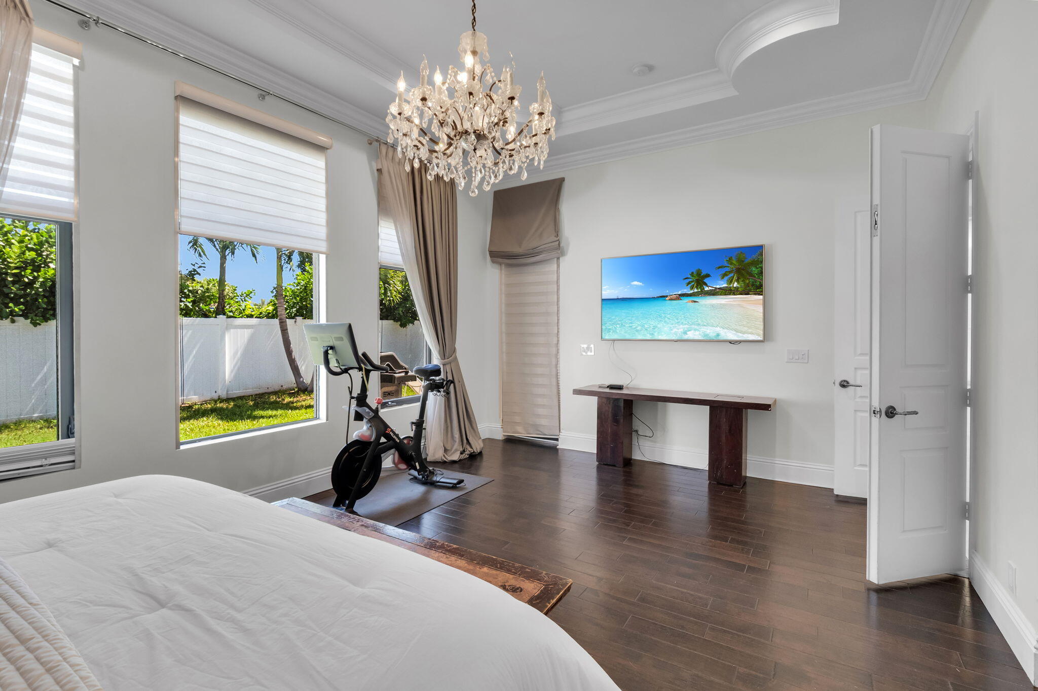 22175 Larkspur Trail Boca Raton, FL 33433 - Photo 21 of 40 a view of a room with gym equipment and windows