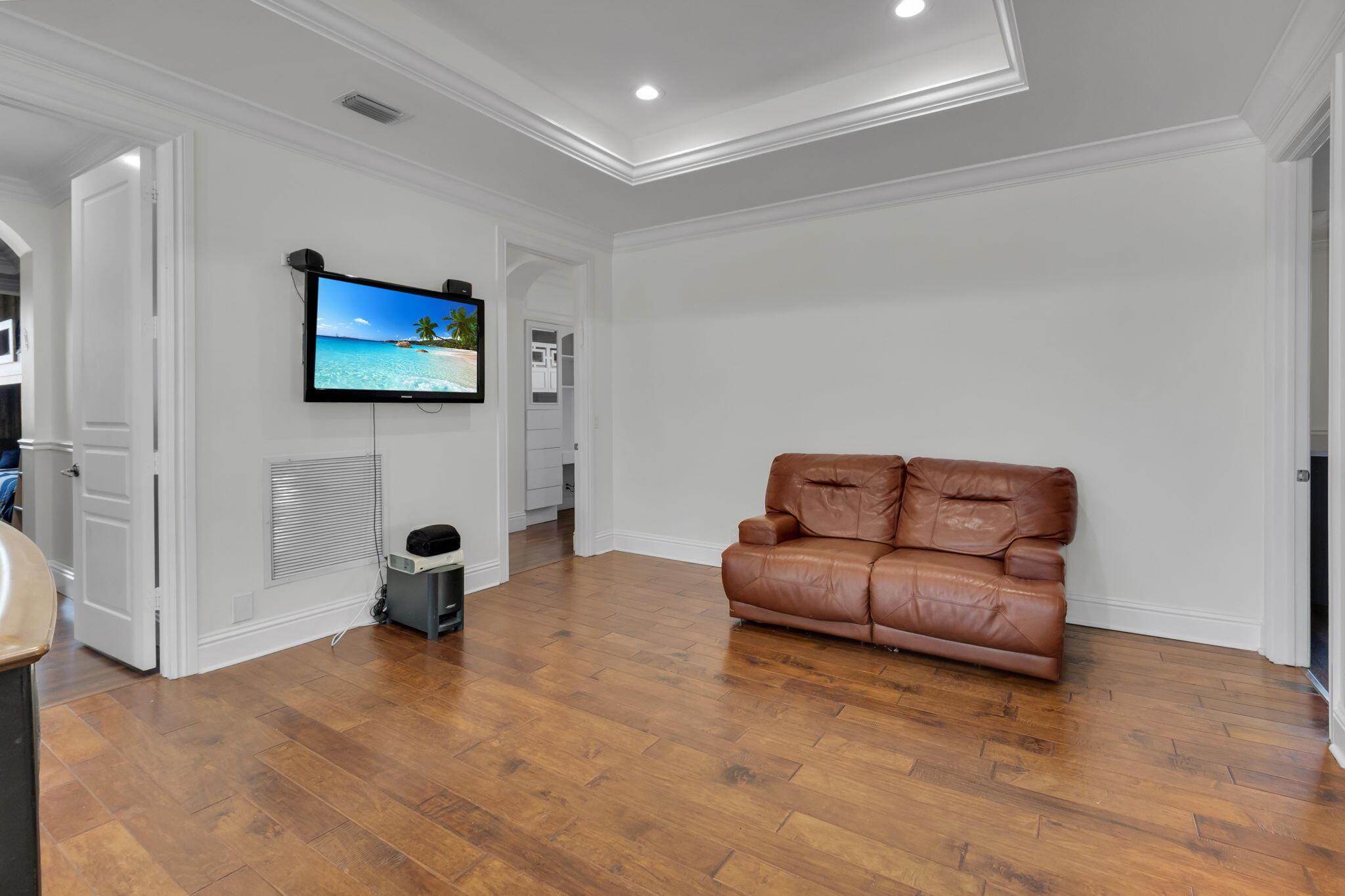 22175 Larkspur Trail Boca Raton, FL 33433 - Photo 28 of 40 a living room with furniture