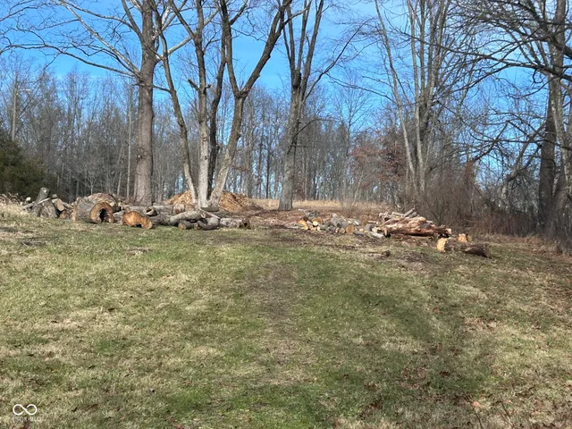 $65,000 | 11575 West 525 South, Columbus, IN 47201