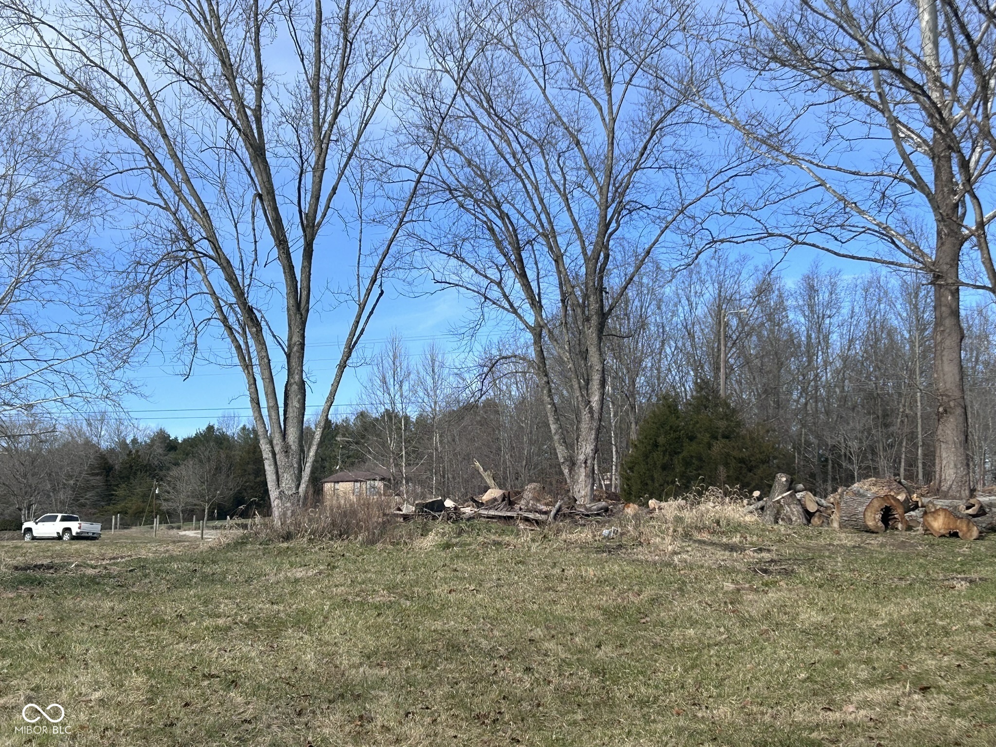 11575 West 525 South Columbus, IN 47201 - Photo 4 of 11