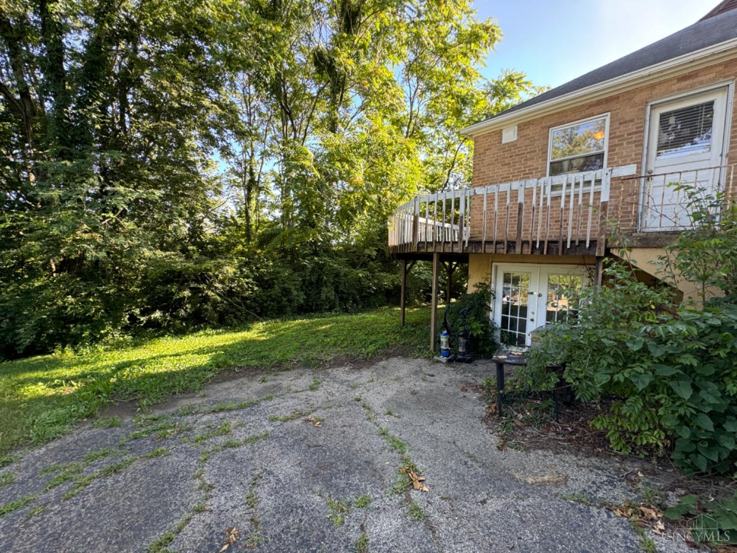 448 Samoht Ridge Road Cincinnati, OH 45238 - Photo 11 of 13 Gallery Image 11